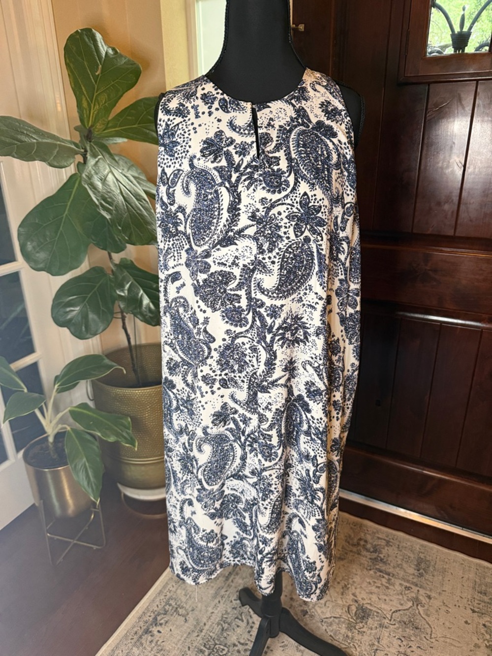 The Limited Navy White Paisley Print Dress Size XXL